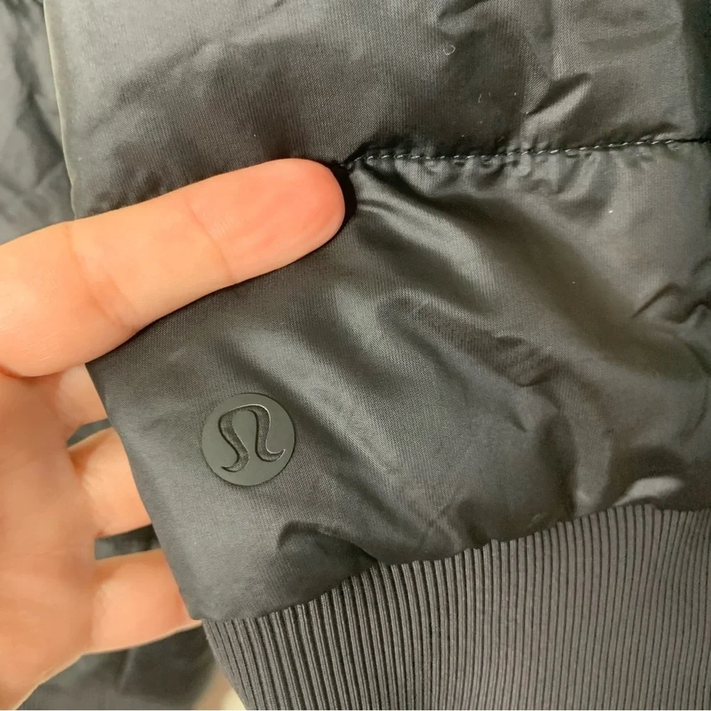 Lululemon womens black non stop reversible bomber jacket 12